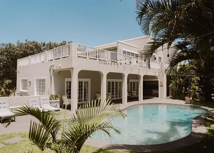 Caza Beach Guesthouse